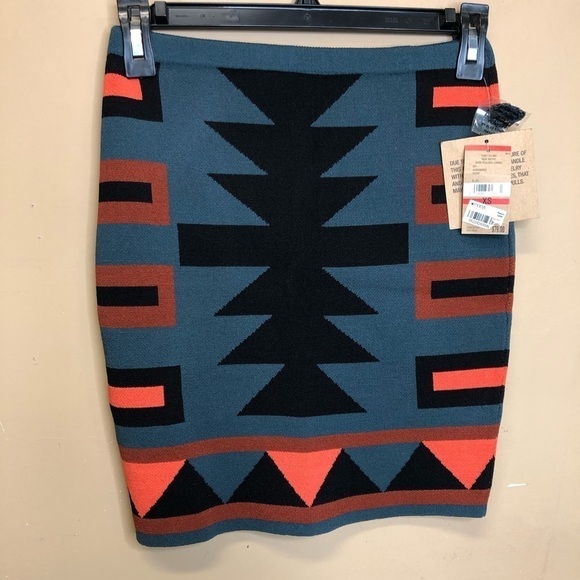 Rachel Rachel Roy Aztec Print Knit Stretch Skirt Size XS NWT - Picture 1 of 5